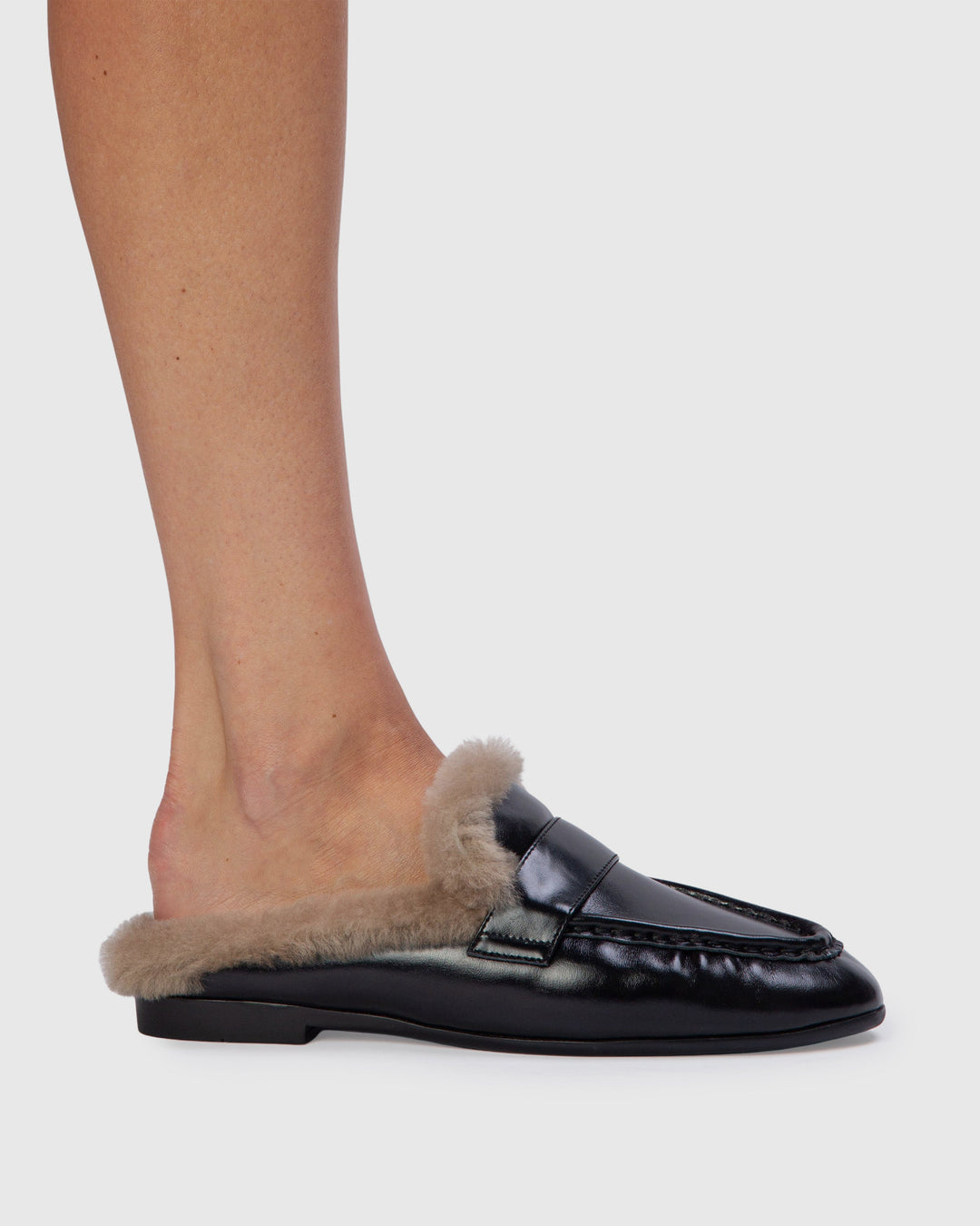 Theo Leather Mules Black