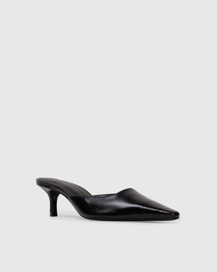 Riley 50 Mule Black