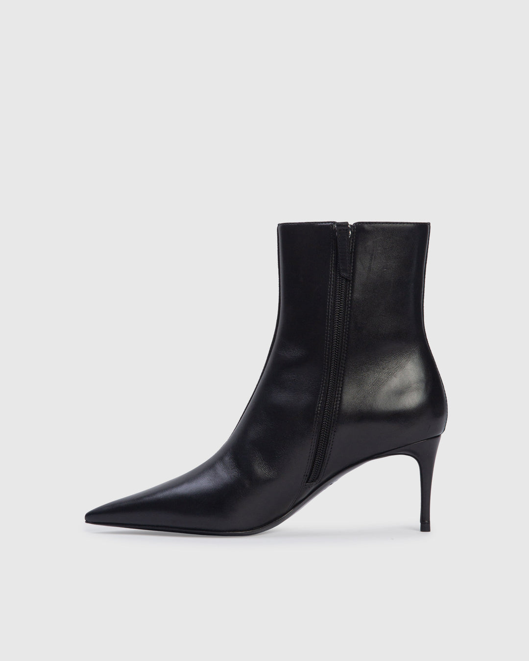 Oblika 70MM Suede Boot Black