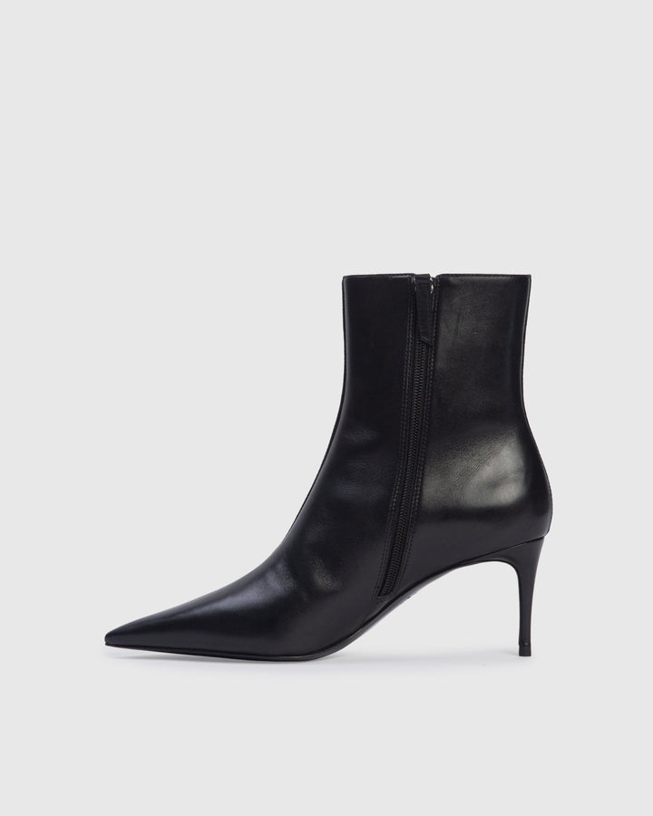 Oblika 70MM Suede Boot Black