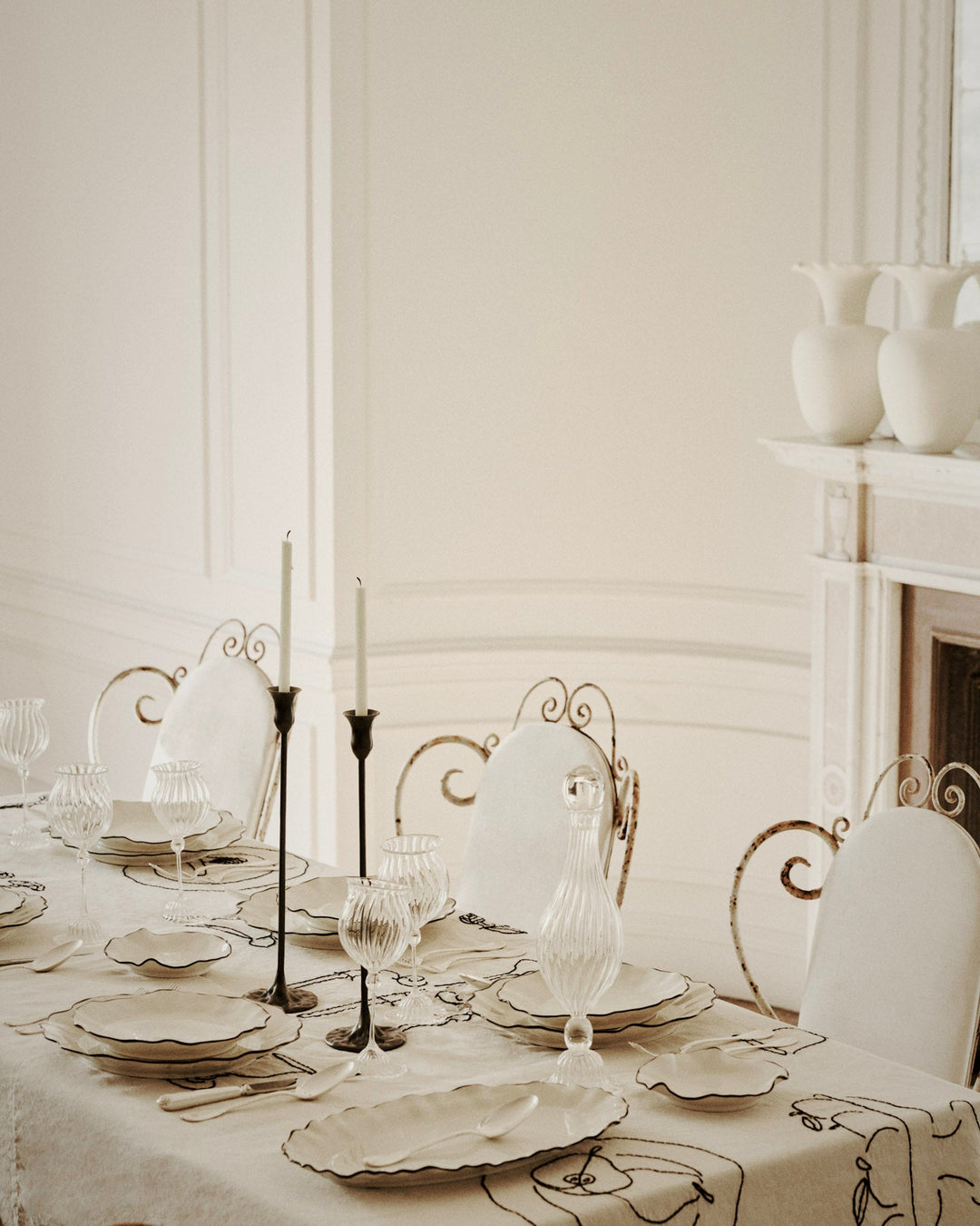 Ribbon Dinner Plate