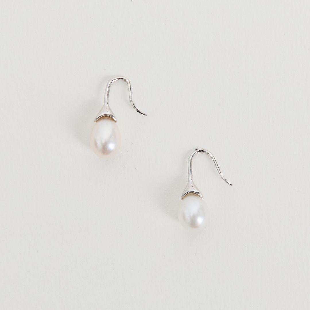 Odette Pearl Earrings