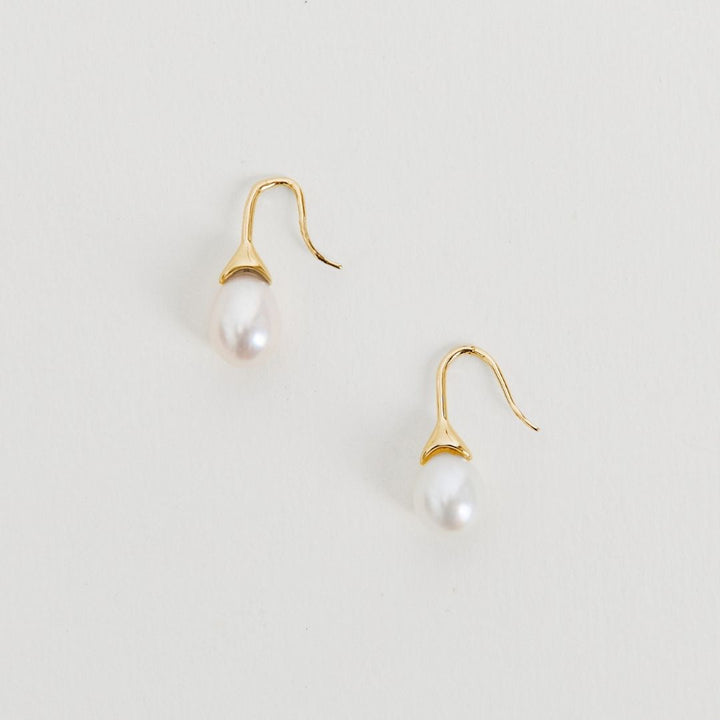 Odette Pearl Earrings