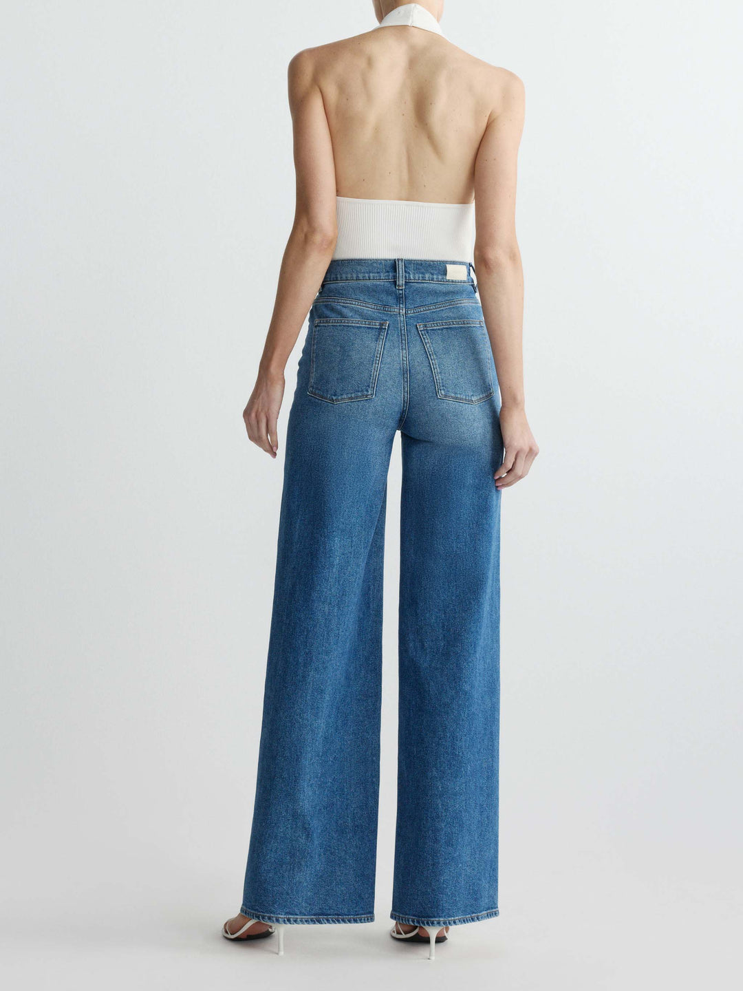 Hepburn Wide Leg High Rise 32" Jeans North Current