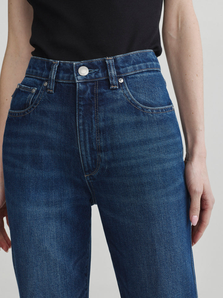 Cate Classic Straight High-Rise 31" Jeans December