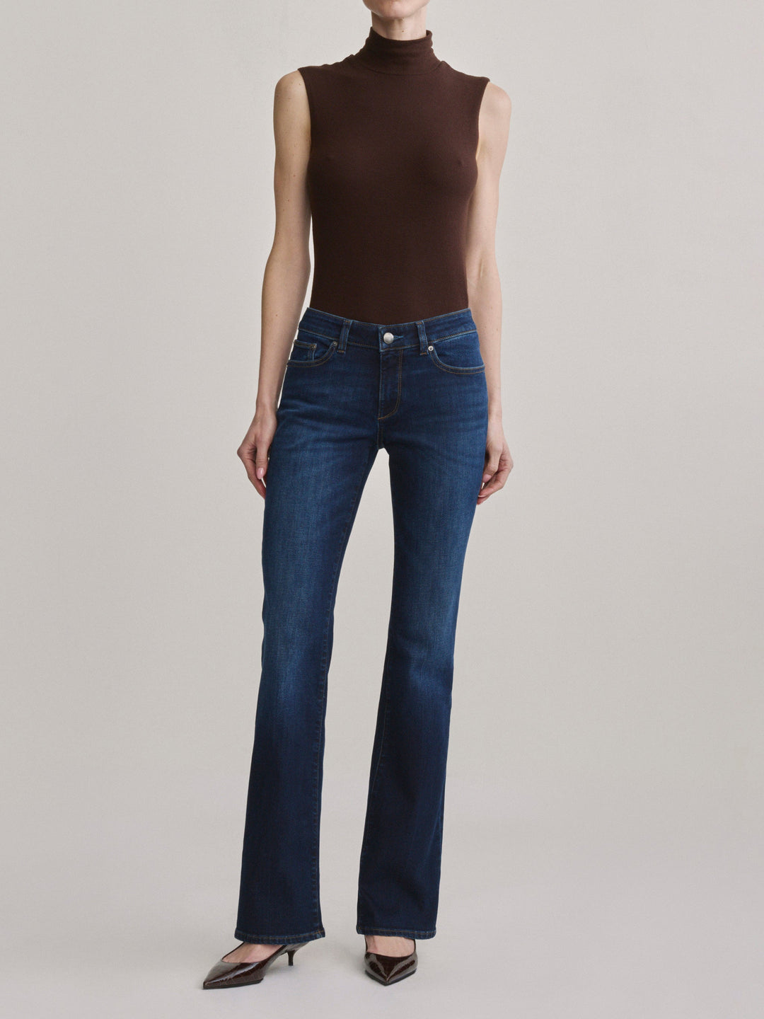Milano Slim Boot Low Rise Instasculpt™ 33" Jeans Thunderbird