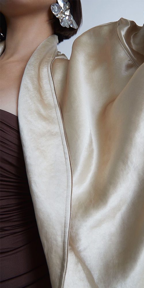 Opera coat Buttercream Sheen