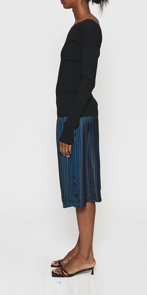 Ribbed Double-V Top Black