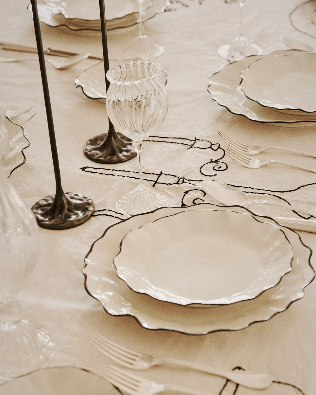Ribbon Salad Plate