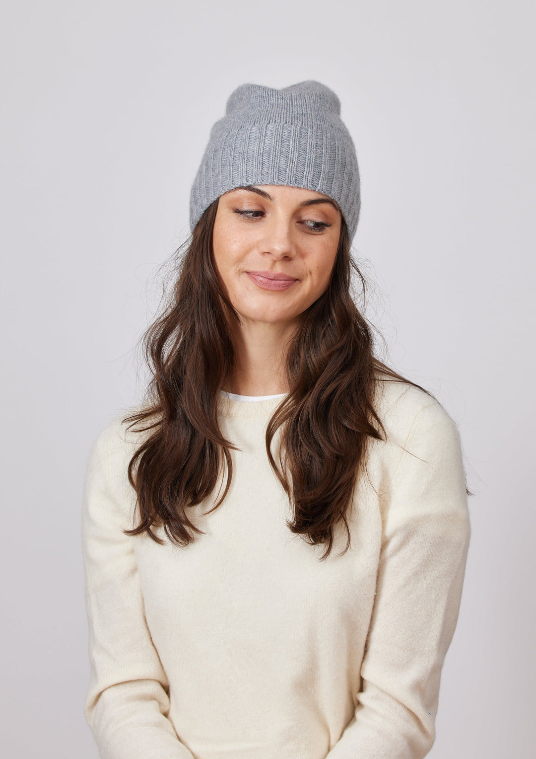 Classic Cashmere Slouchy Beanie Grey