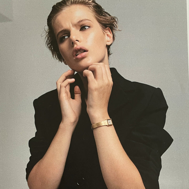 Bella Watch