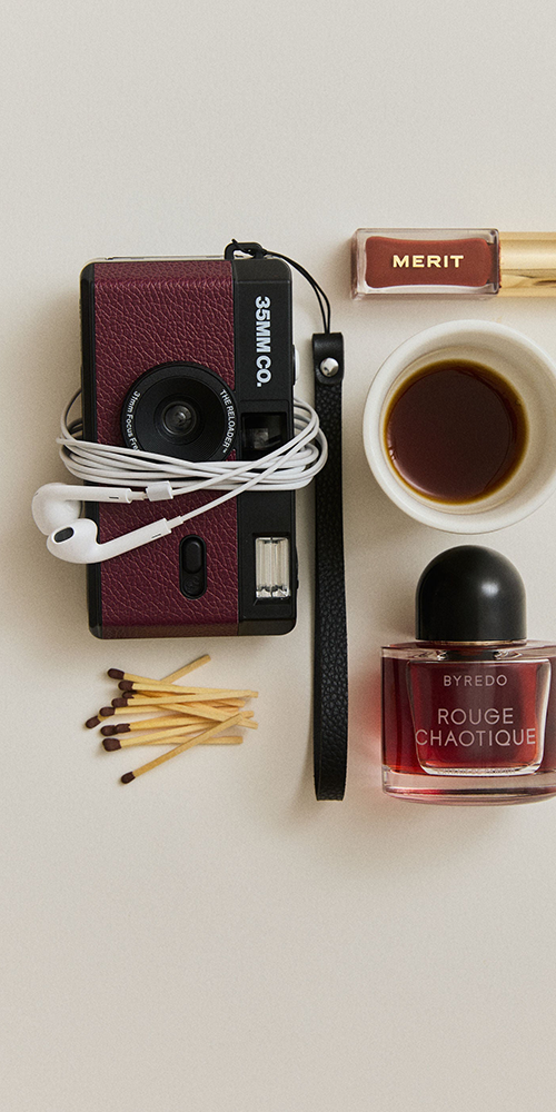 The Reloader® 35mm Film Camera Plum Glaze