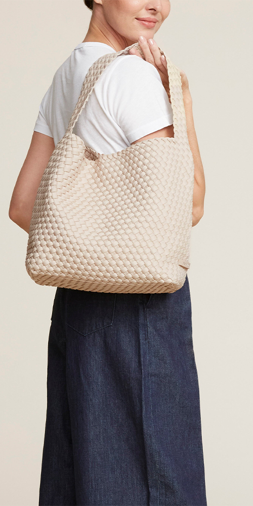 Nomad Medium Hobo Ecru
