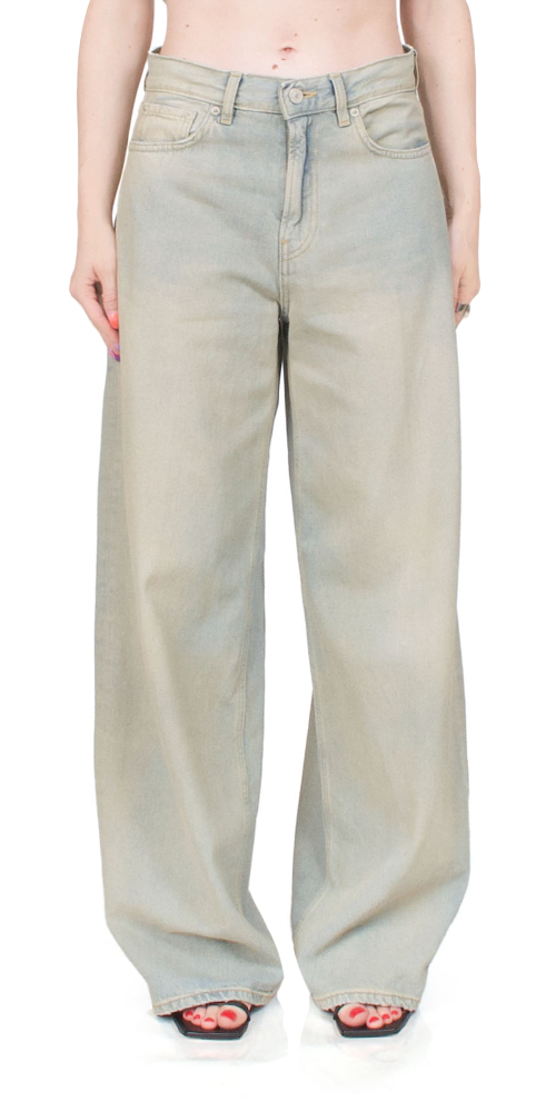 Roomy Jean Ghost Blue