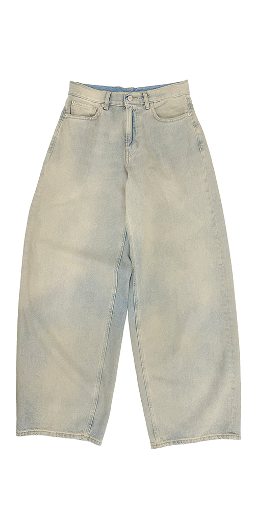 Roomy Jean Ghost Blue