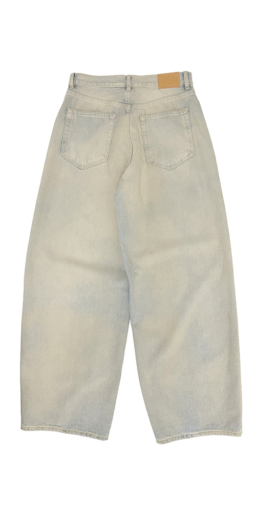 Roomy Jean Ghost Blue
