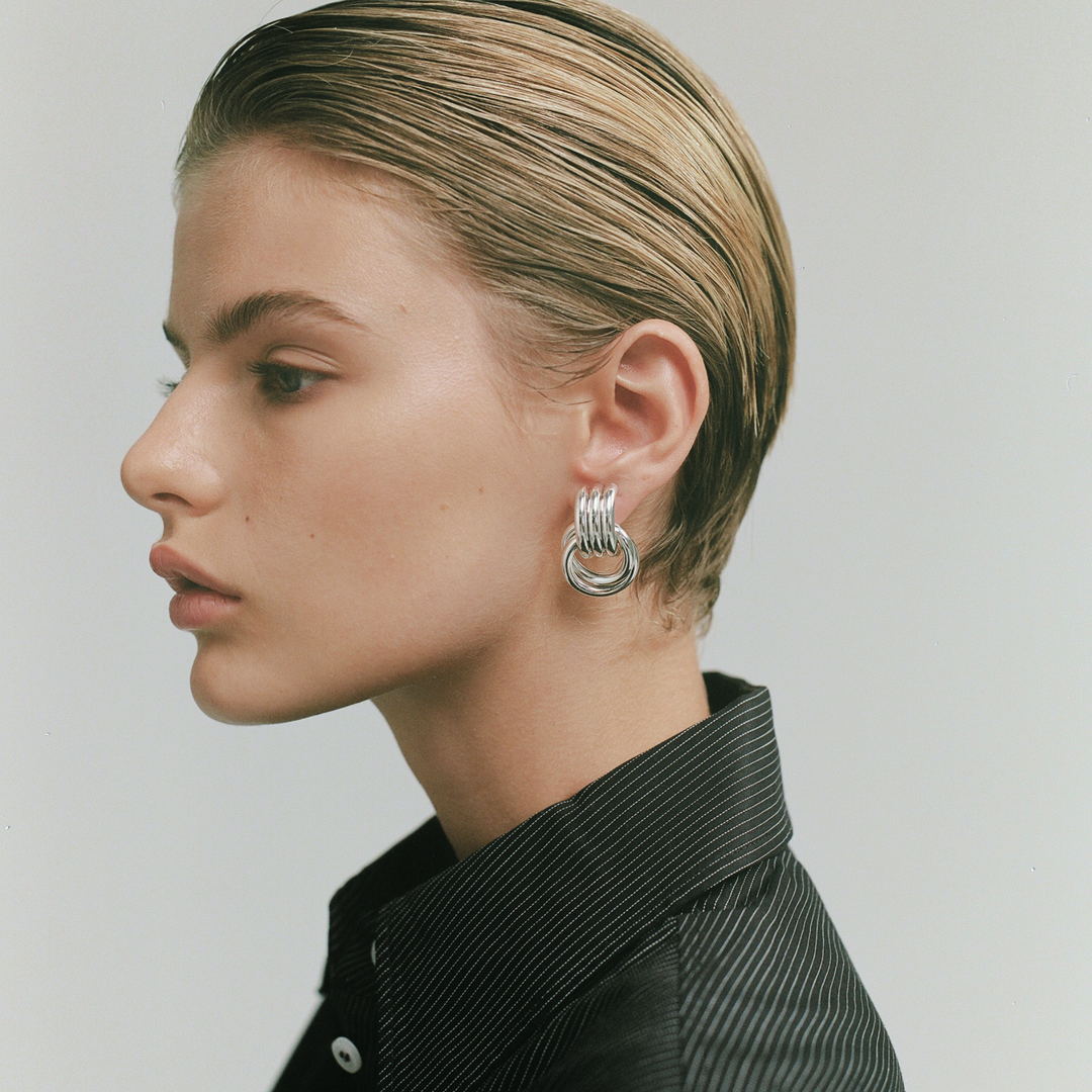 Mini Knot Earrings