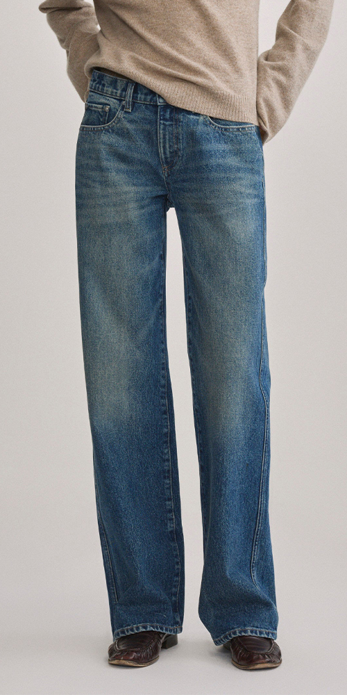 Drue Straight Low-Rise 32" Jeans Tinted Dark