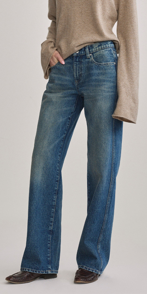 Drue Straight Low-Rise 32" Jeans Tinted Dark