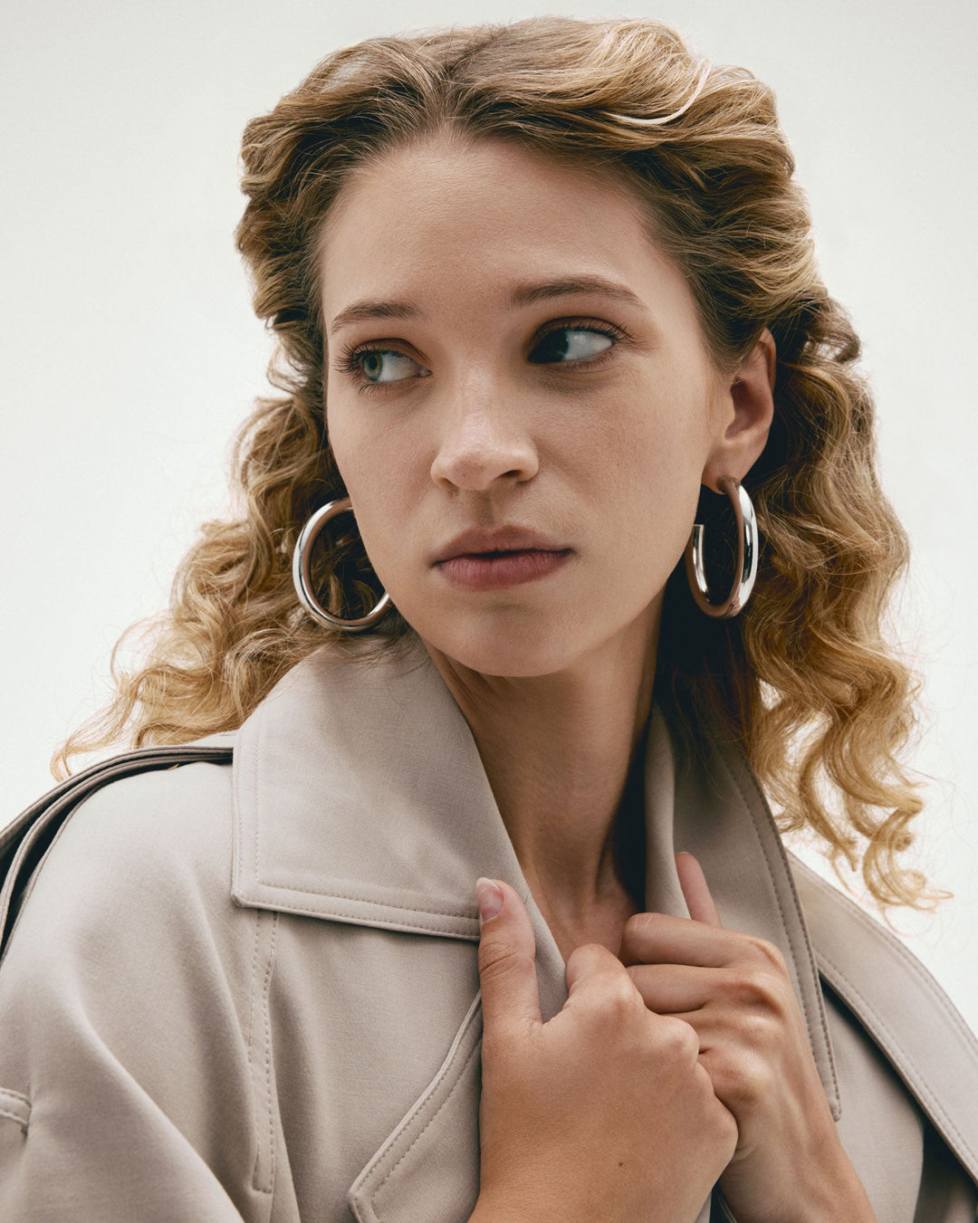Perfect Oval Hoops Silver