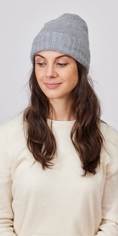Classic Cashmere Slouchy Beanie Grey