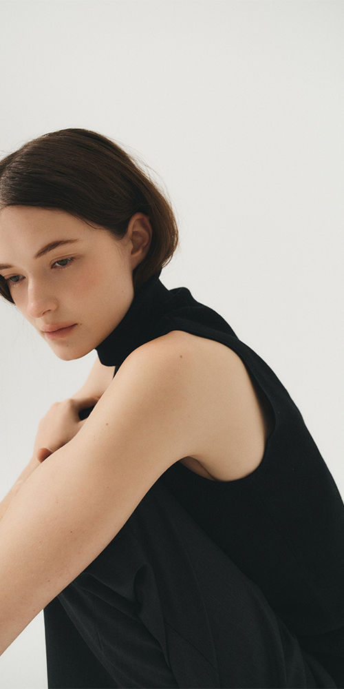Sandra Turtleneck