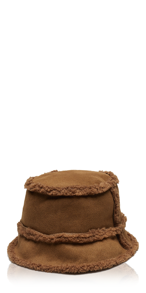 Astrid in Brown