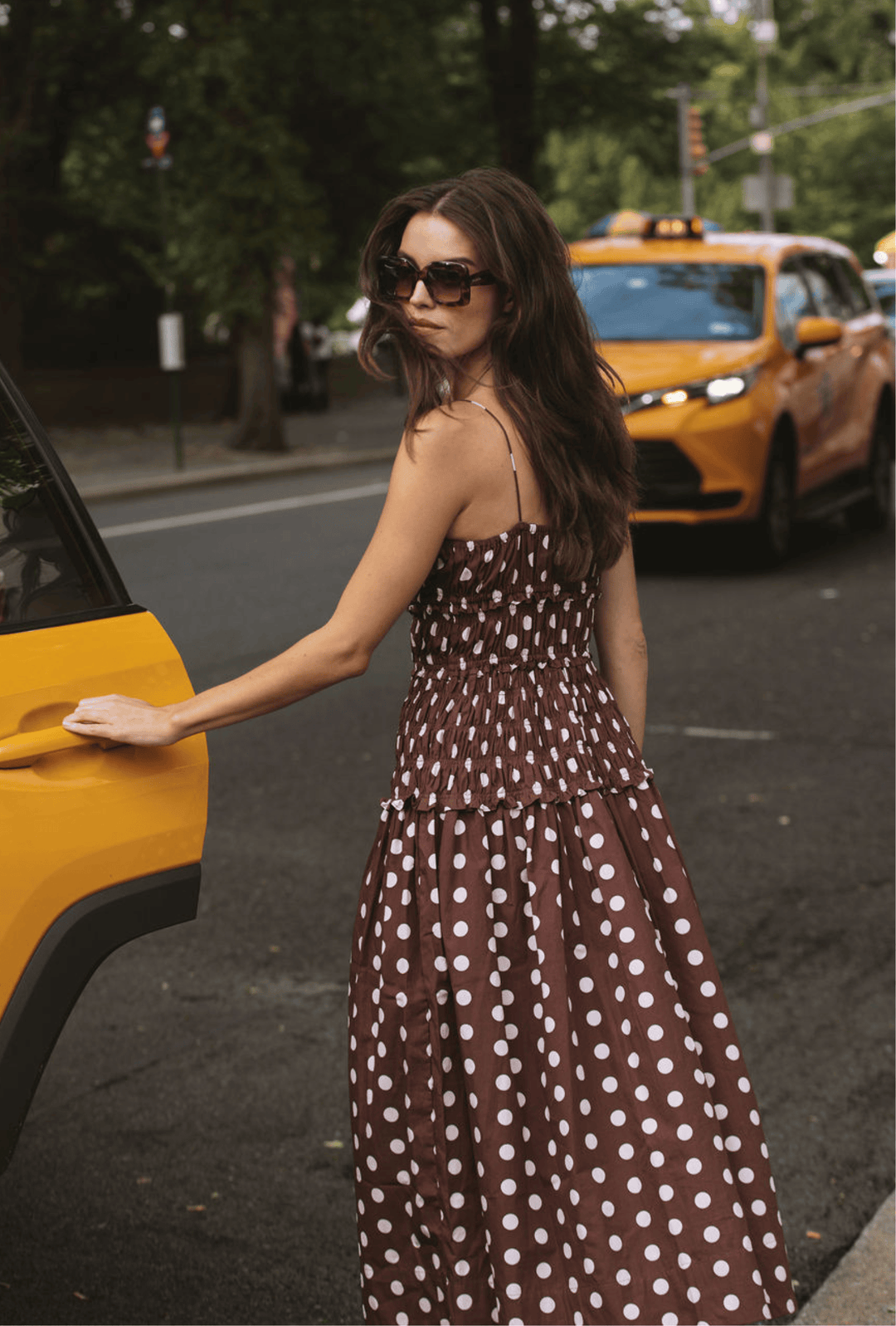 ivory and brown dress En Saison Women's Stella Polka Dot Sleeveless Midi Dress
