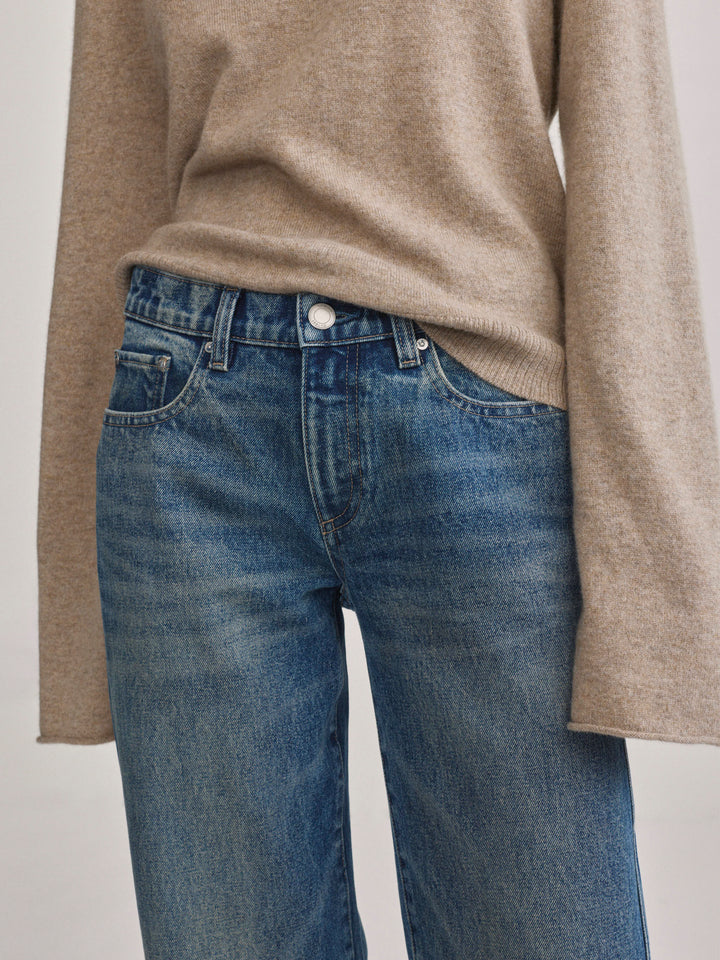 Drue Straight Low-Rise 32" Jeans Tinted Dark
