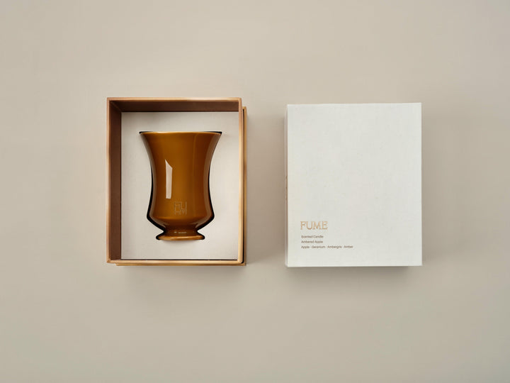 Ambered Apple Candle *Limited Holiday Edition