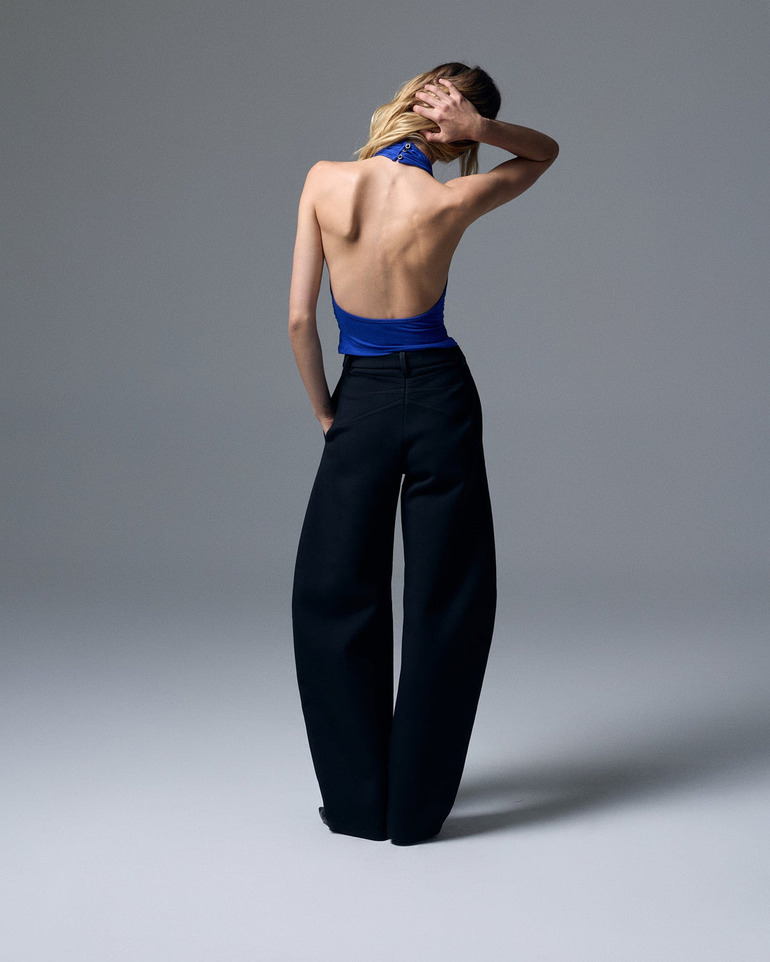 Leo Top Lapis
