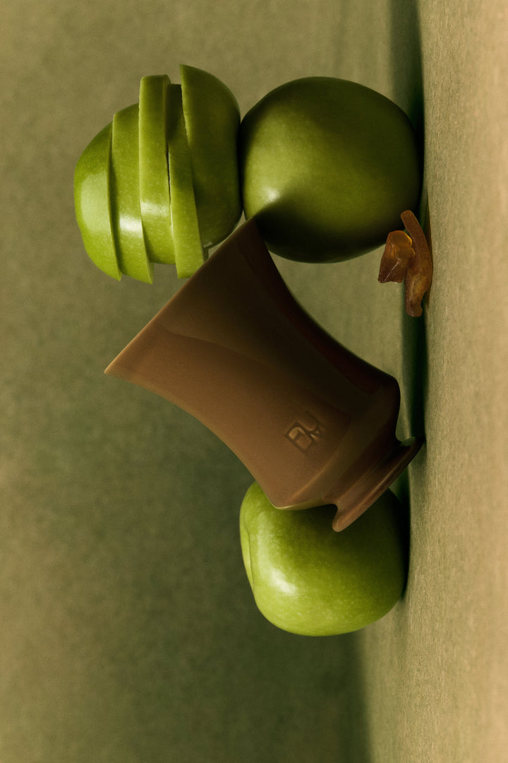 Ambered Apple Candle *Limited Holiday Edition