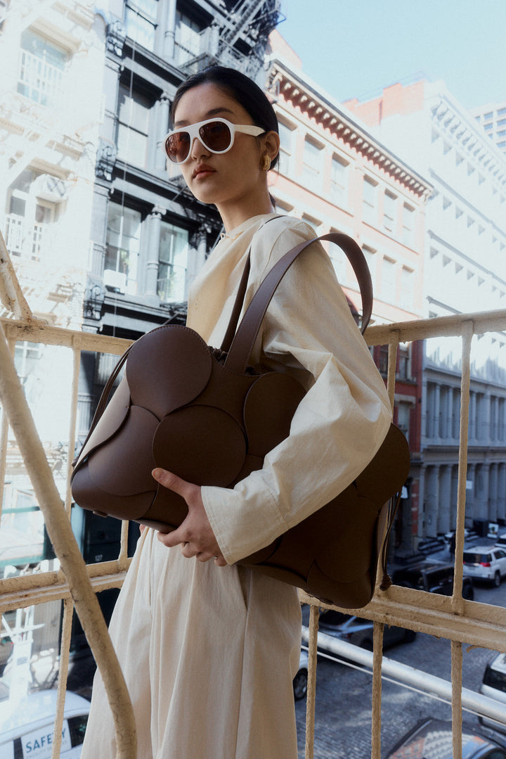 Gigi Leather Tote Fawn