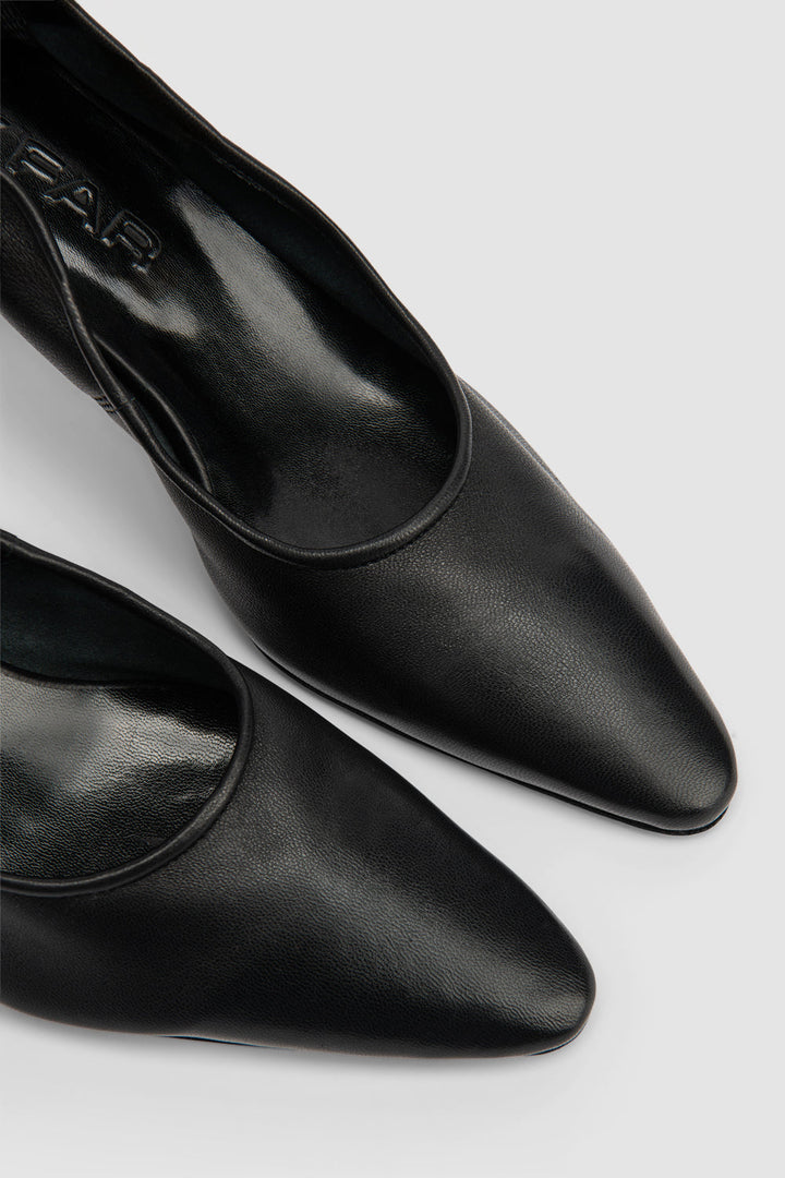 Carre 89 Leather Pump