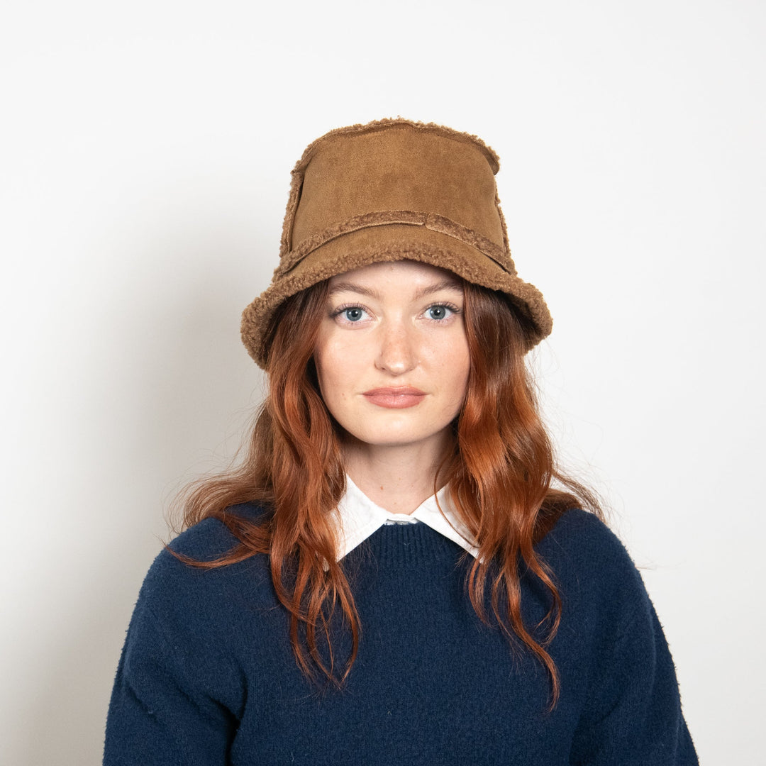 Astrid in Brown