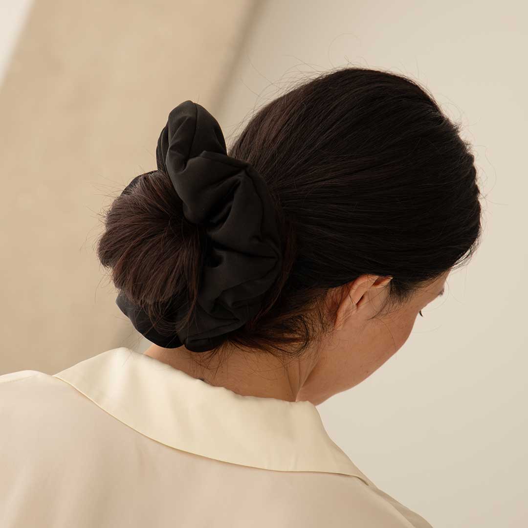 Pillow Scrunchie Black Jade