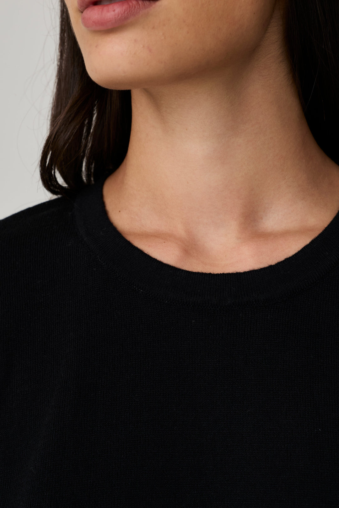 Sofie Crew Sweater