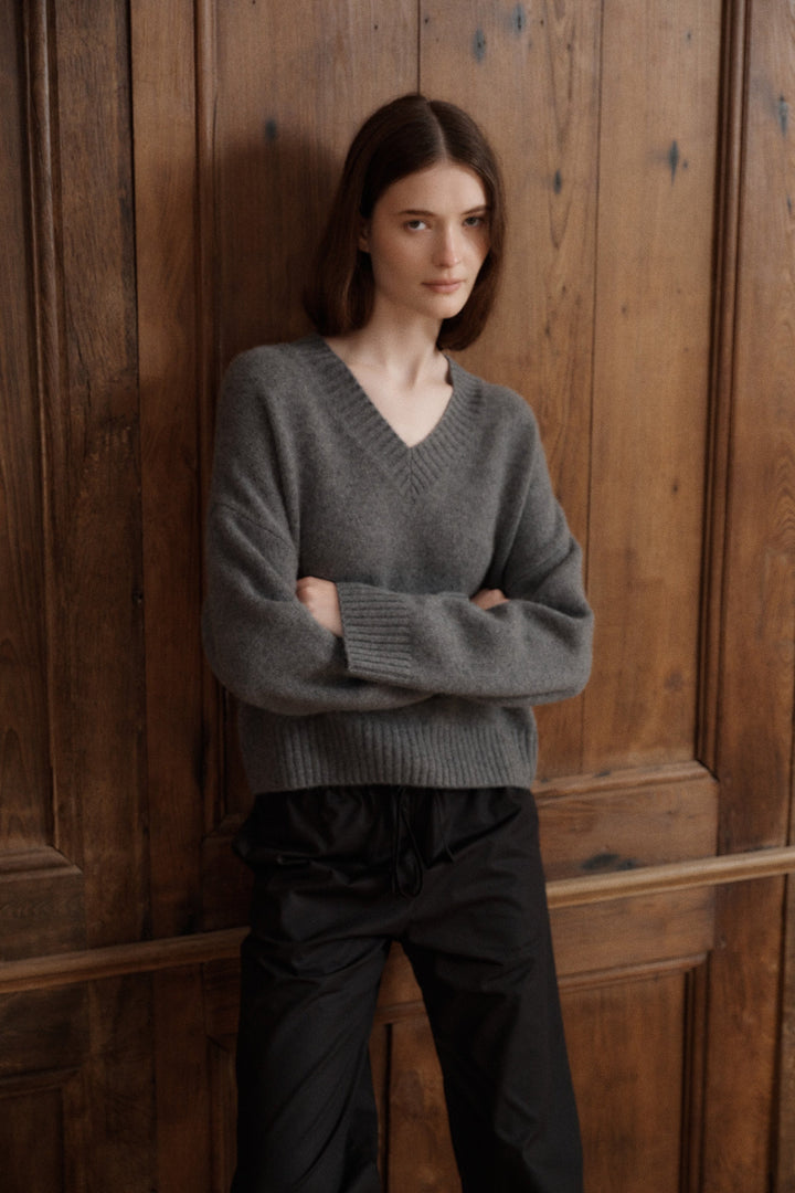 Filippa V-Neck Cashmere Sweater
