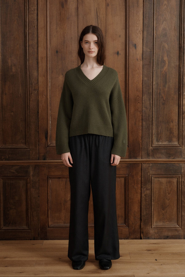 Filippa V-Neck Cashmere Sweater