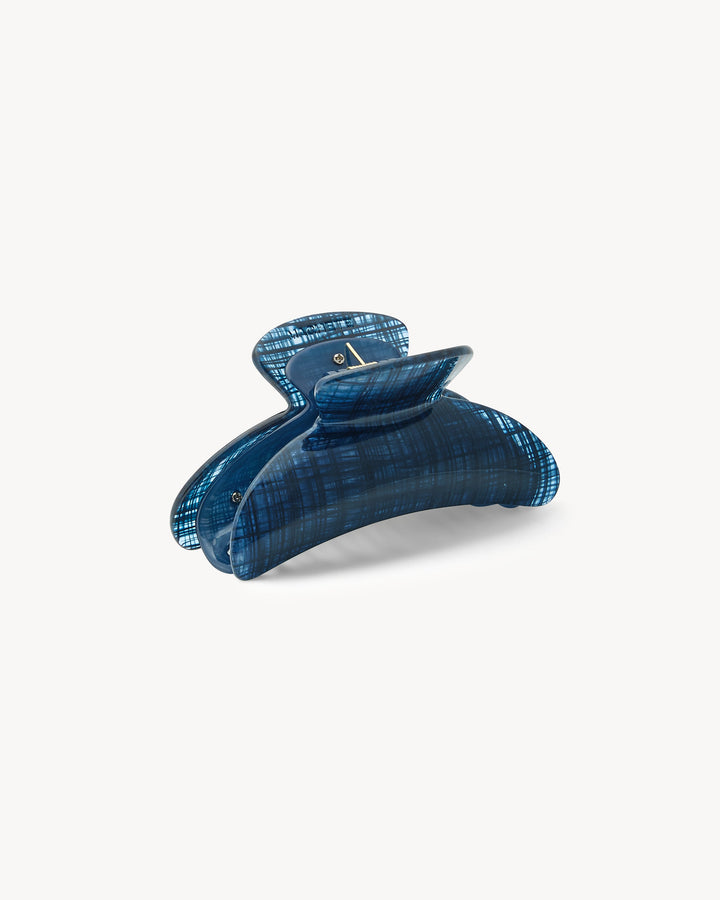 Grande Heirloom Claw Chambray