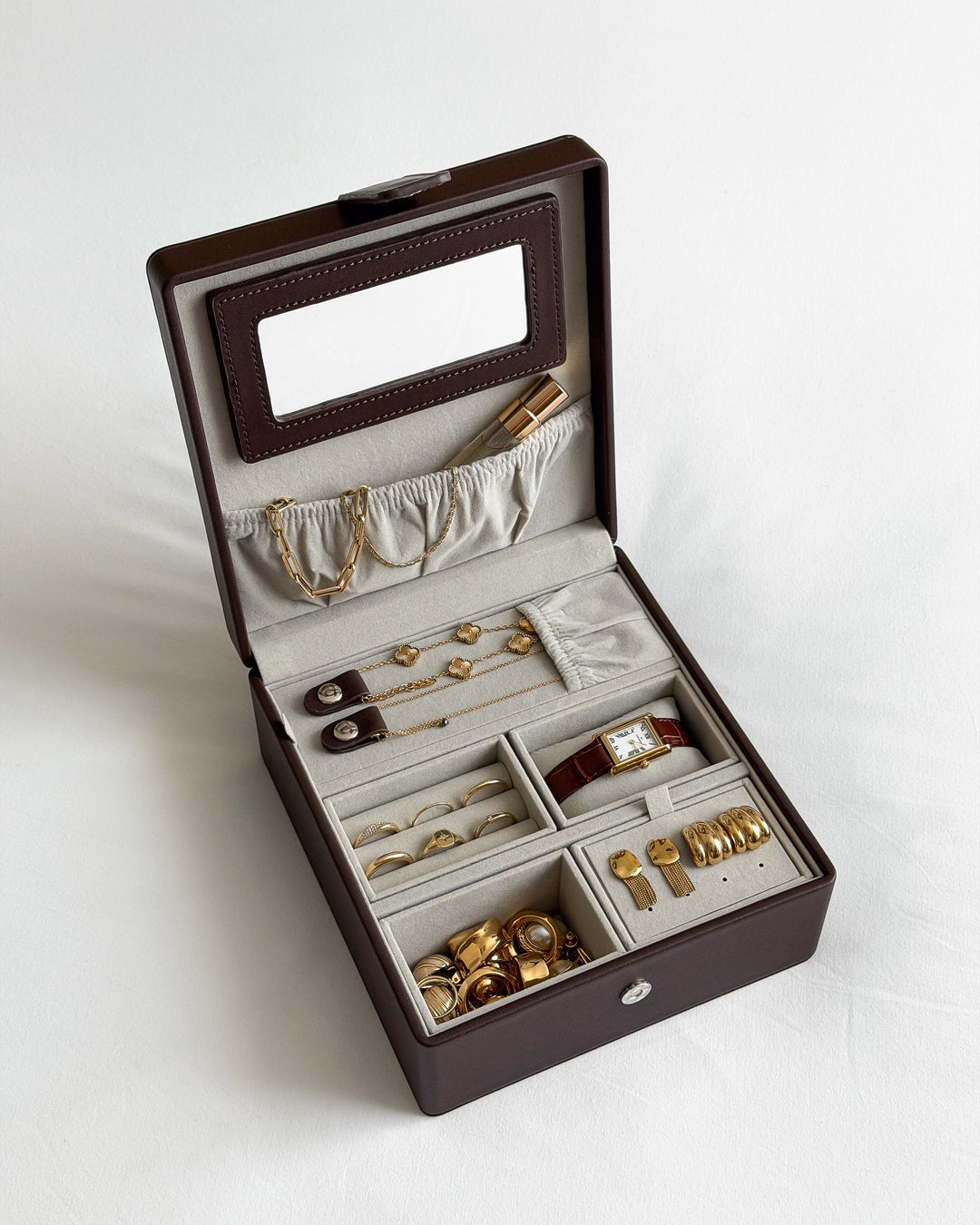 Capsule Case