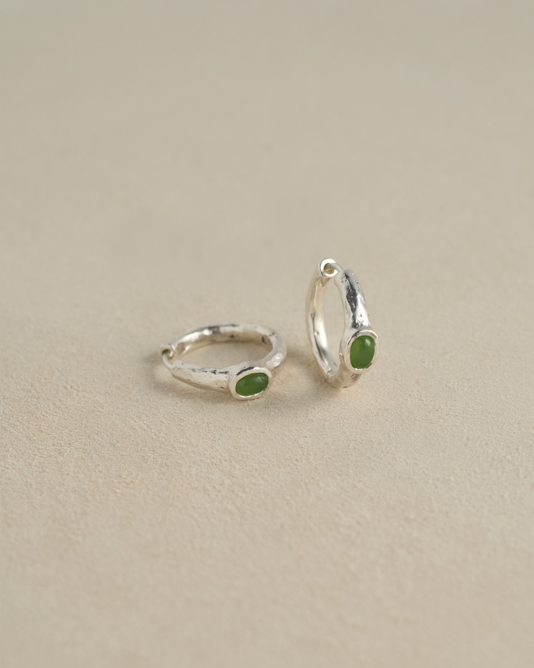 Vivianna Hoops