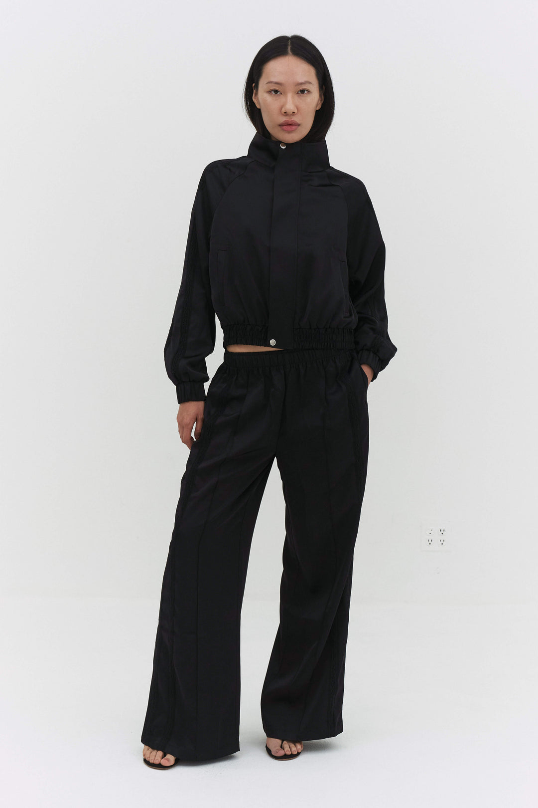 Leiseu Track Pants Black