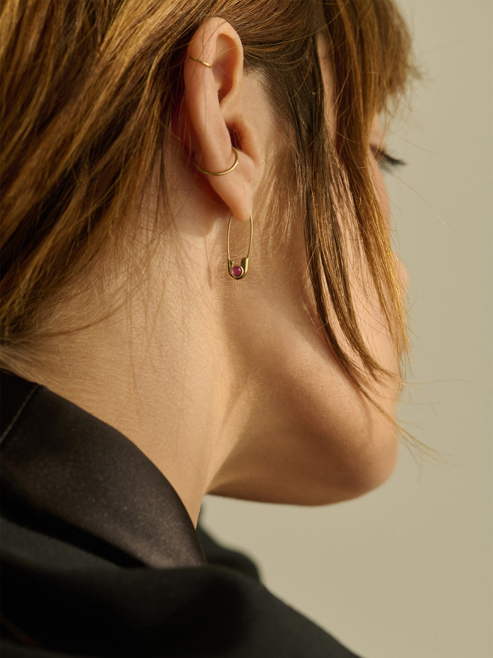 Cirque Safety Pin Earring