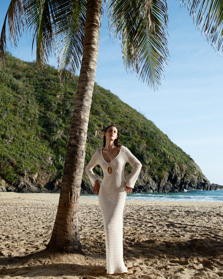 Marina Dress with Three Baroque Pearls in Ecru Crochet