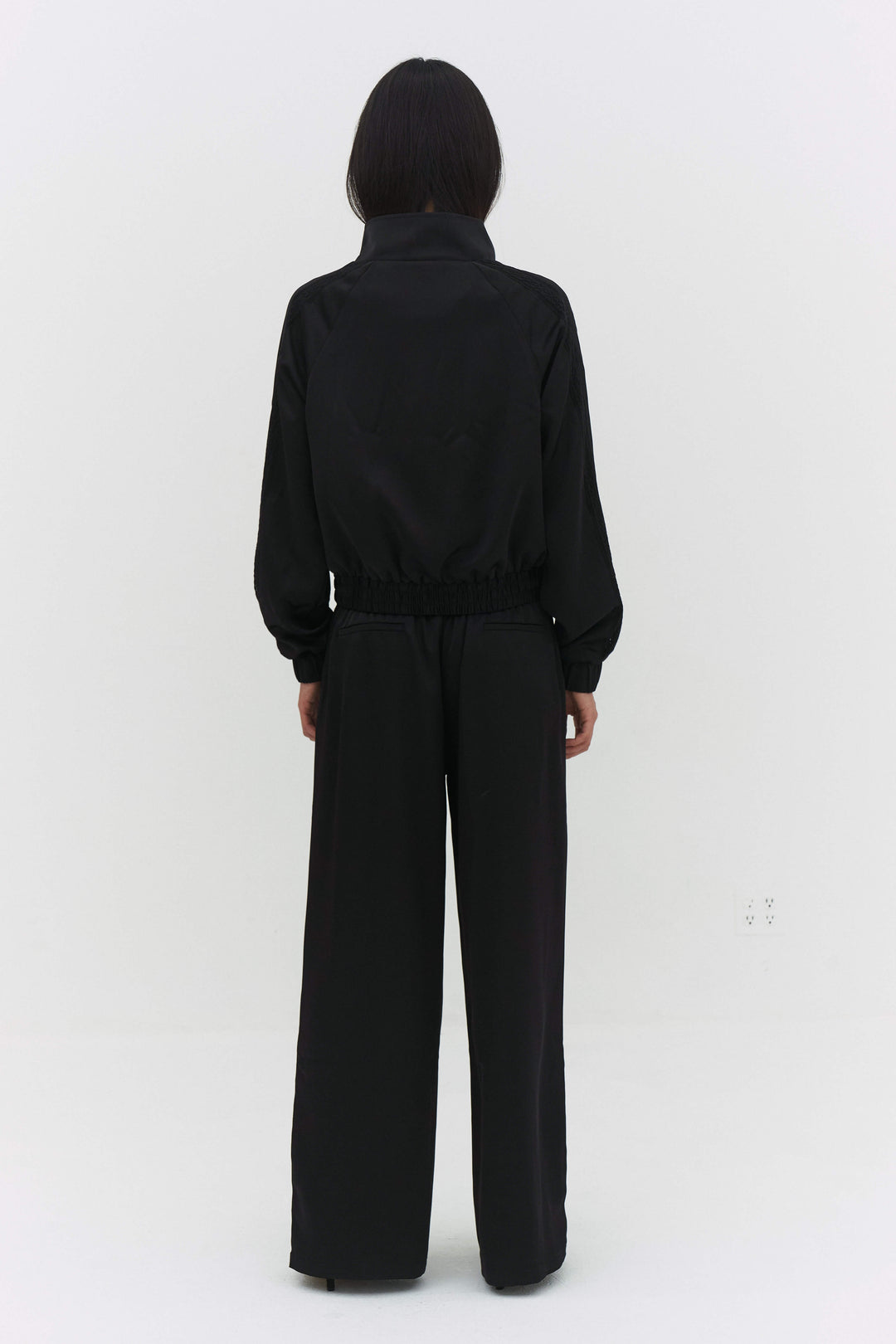 Leiseu Track Jacket Black