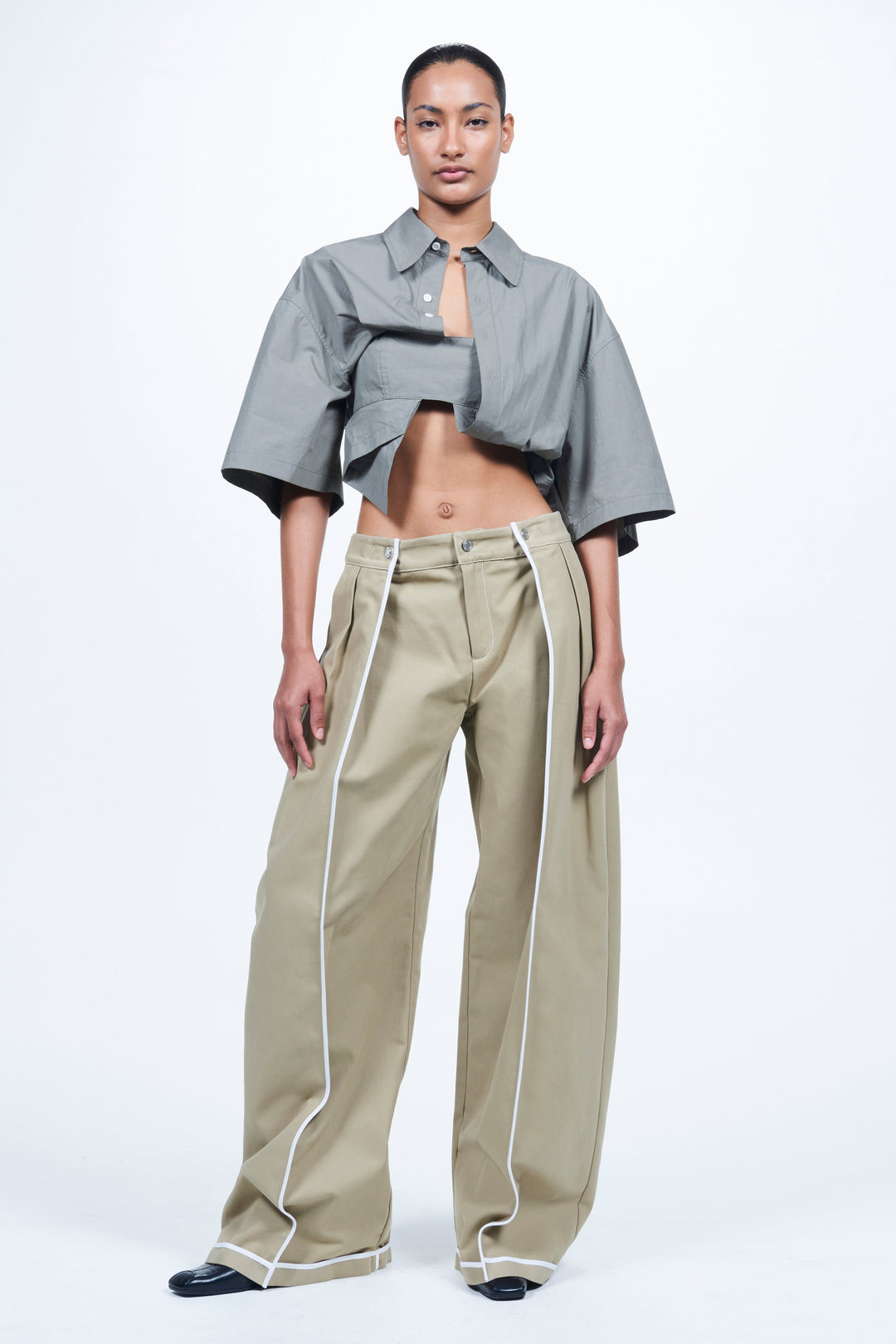 Binding Tuck Pants