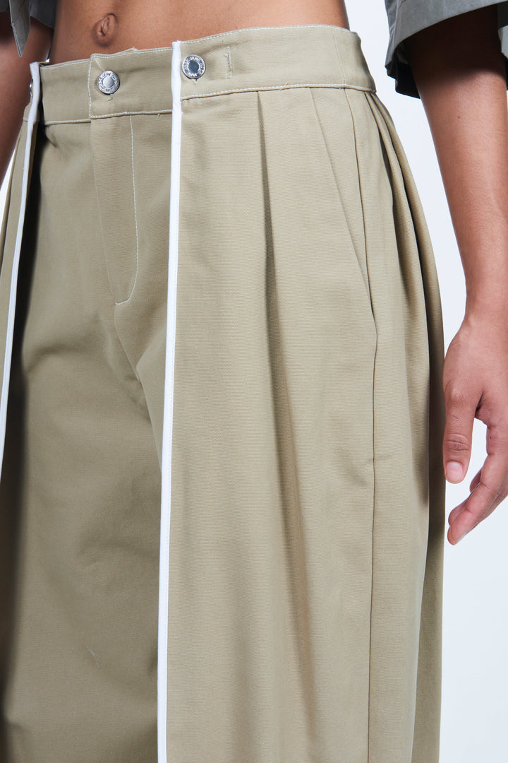 Binding Tuck Pants