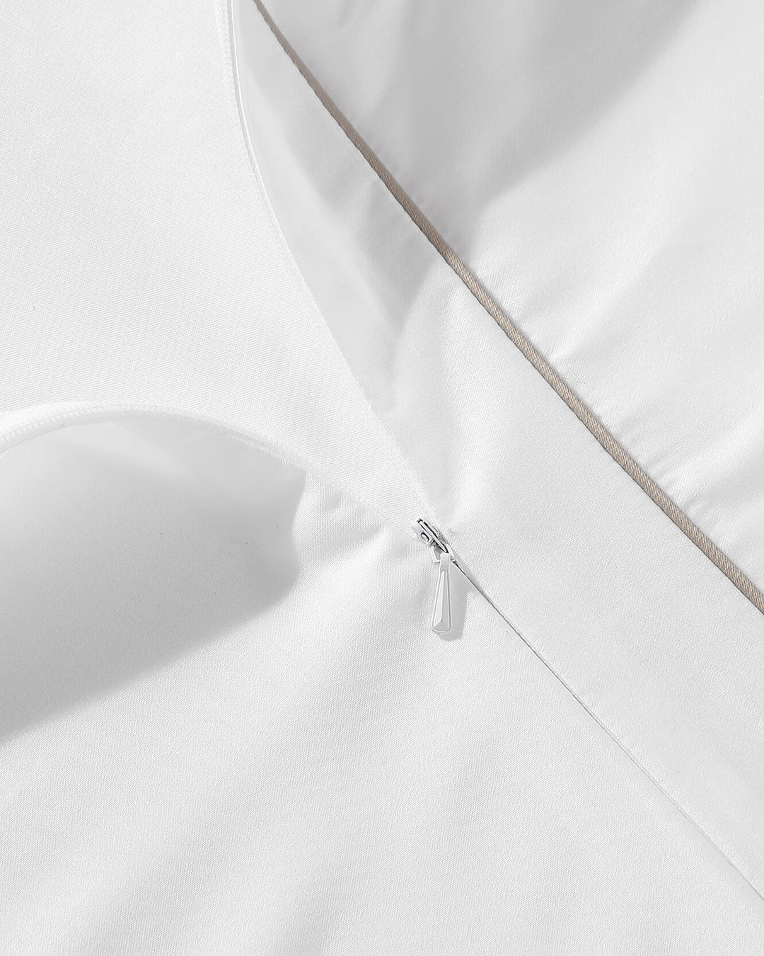 Lumière Luxe Duvet Cover with Piping