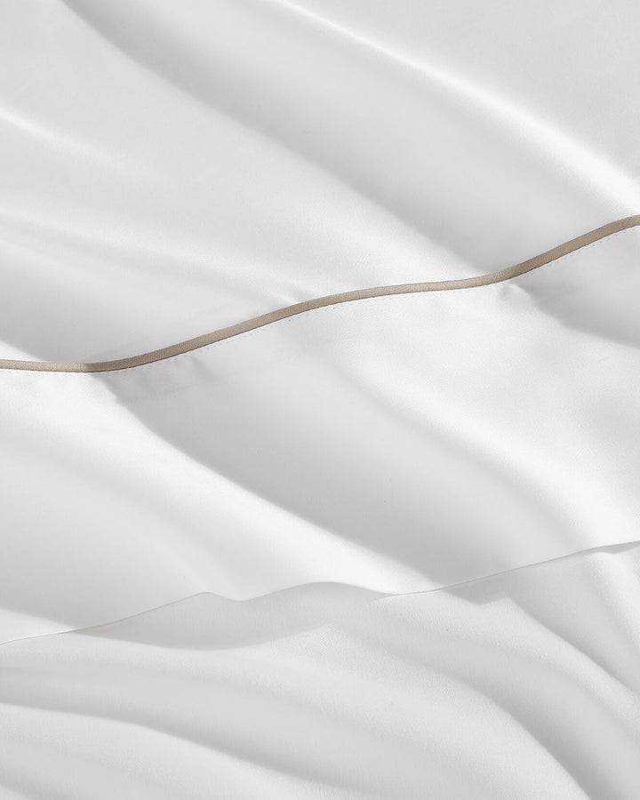 Lumière Luxe Top Sheet with Piping
